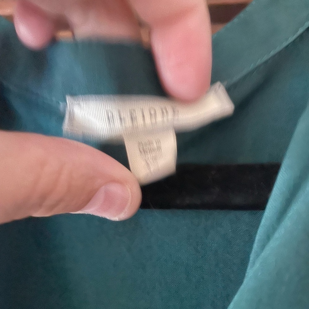Emerald Green Blouse - Picture 3 of 7